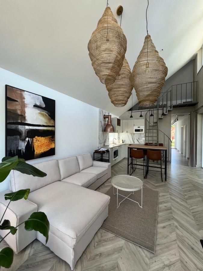 Beige Villa Balatonkenese Exterior photo